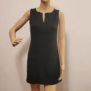 Sleeveless dress